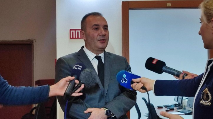 КАМБОВСКИ ГО ДЕМАТИРА МИЦКОСКИ  Судиската плата не е 180.000, туку само скромни 140.000 денари