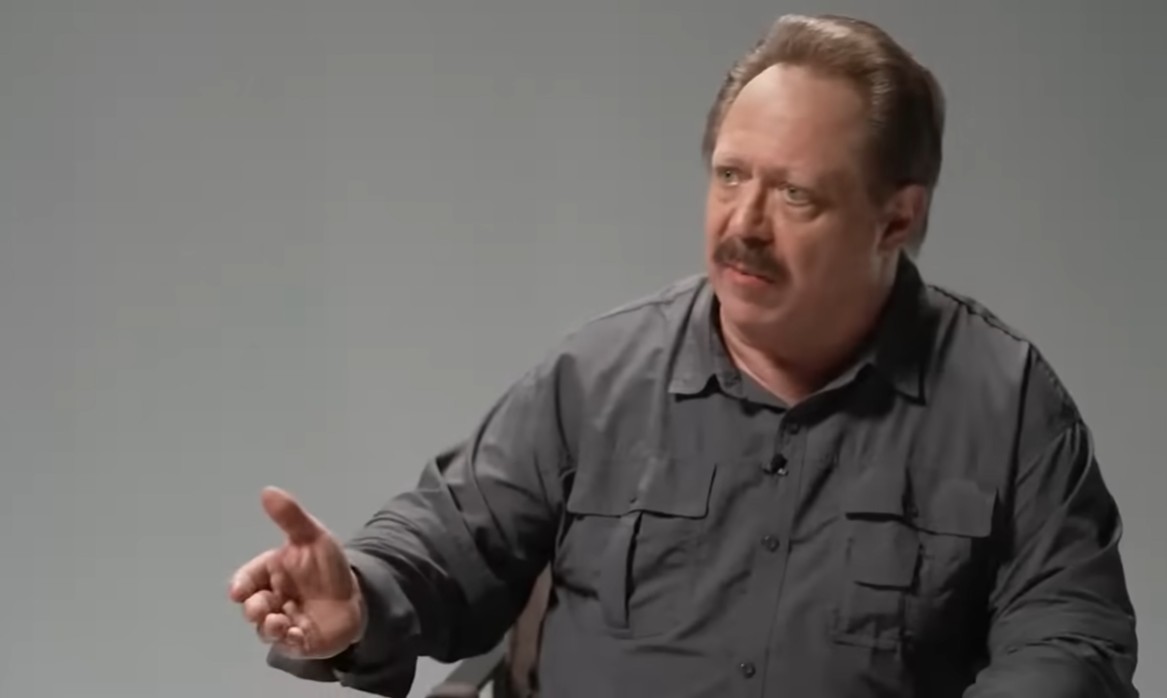 ШТО НАВИСТИНА СЕ СЛУЧУВА ПО СМРТТА – Најпаметниот човек на светот објаснува