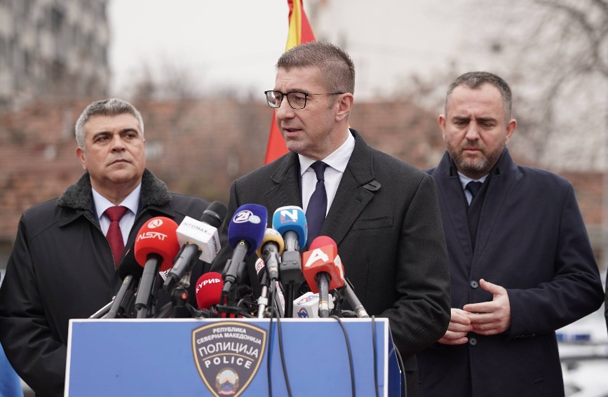 ПО ПРИТИСОК НА ЈАВНОСТА Мицкоски не ја исклучува дислокацијата на „Усје“