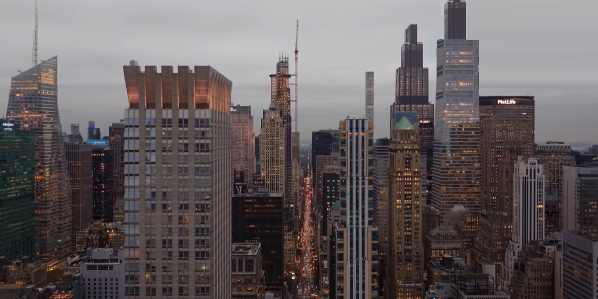 СВЕТСКИТЕ МИЛИЈАРДЕРИ ПОБОГАТИ ОД КОГА БИЛО Богатството достигна 13,6 трилиони евра