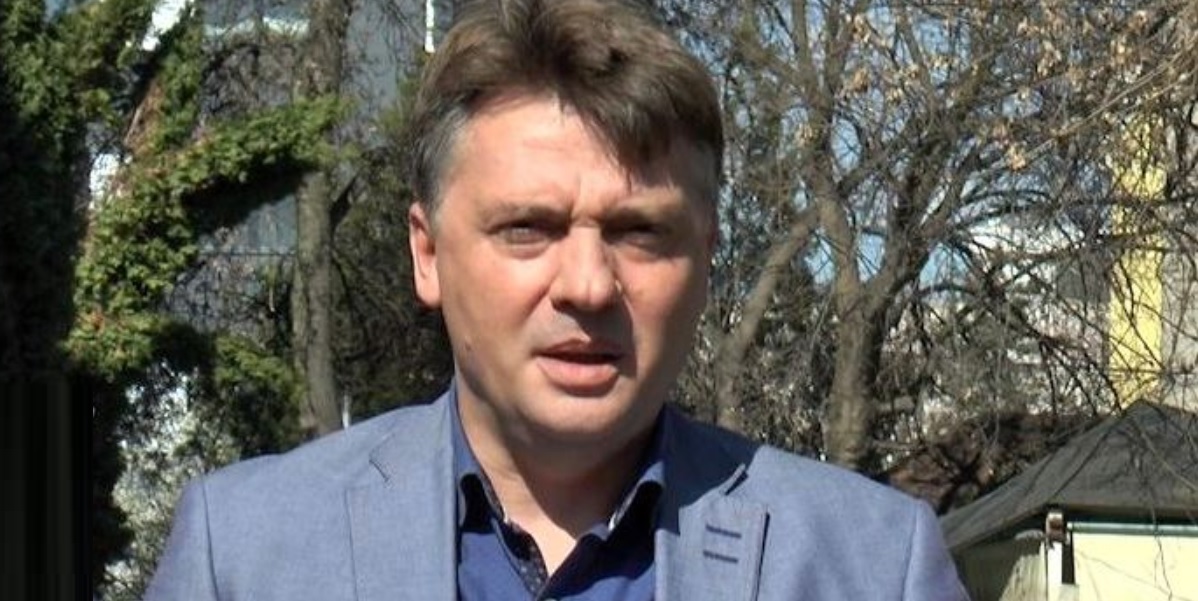 ПЕТРЕ ШИЛЕГОВ ПОБАРА ОСТАВКА ОД ВЕНКО ФИЛИПЧЕ Ден по изборот на новото партиско раководство ПЕТРЕ ШИЛЕГОВ ПОБАРА ОСТАВКА ОД ВЕНКО ФИЛИПЧЕ Ден по изборот на новото партиско раководство