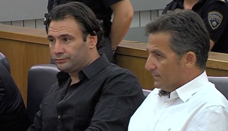 БАРАЛ 100.000 ЕВРА ЗА УКИНУВАЊЕ НА ПРИТВОР Фатен со пари во рака БАРАЛ 100.000 ЕВРА ЗА УКИНУВАЊЕ НА ПРИТВОР Фатен со пари во рака