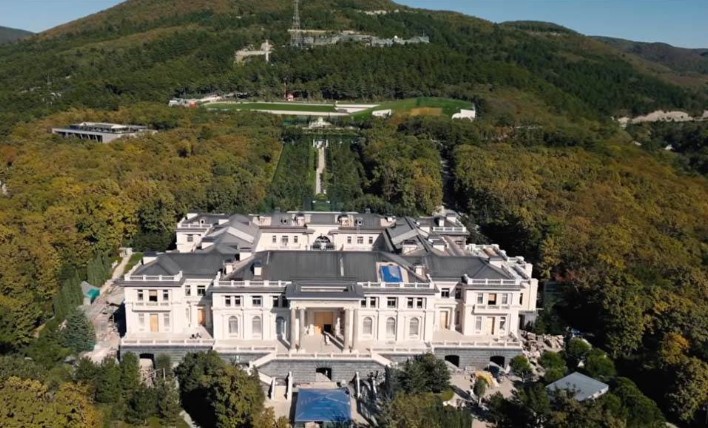 ГЕОПОЛИТИЧКА БОМБА – Дали ЕУ стои зад најопасната провокација досега со напад на резиденцијата на Путин? ГЕОПОЛИТИЧКА БОМБА – Дали ЕУ стои зад најопасната провокација досега со напад на резиденцијата на Путин?