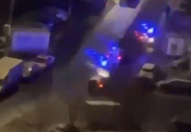 СОМНИТЕЛНО ЛИЦЕ АКТИВИРА ЕКСПЛОЗИВ Тројца загинати во Москва