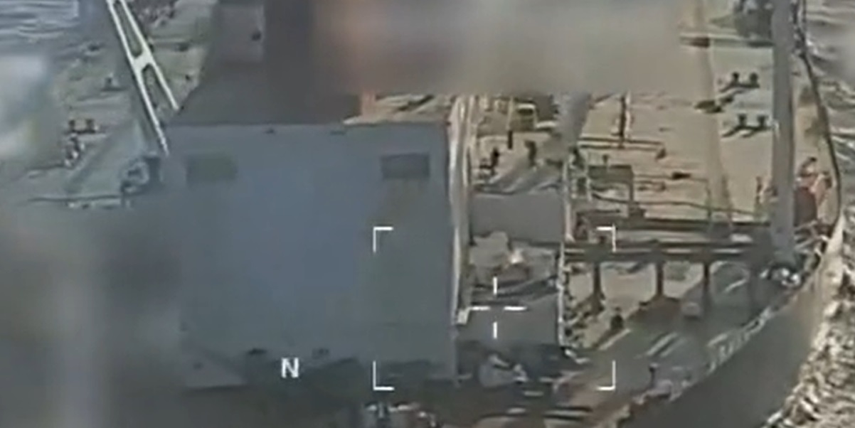 ВЕНЕЦУЕЛА ГИ ОБВИНИ САД ЗА „ПИРАТСТВО“ Вчера САД го заплени танкерот „Скипер“ кој превезувал санкционирана нафта ВЕНЕЦУЕЛА ГИ ОБВИНИ САД ЗА „ПИРАТСТВО“ Вчера САД го заплени танкерот „Скипер“ кој превезувал санкционирана нафта