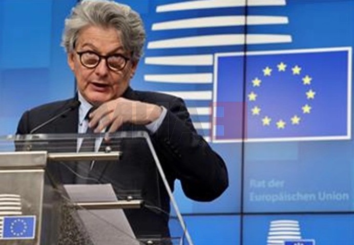 САД НЕ ИМ ИЗДАДОА ВИЗИ НА БРЕТОН И ПЕТ ГРАЃАНИ – Така не се постапува со сојузници велат од ЕУ САД НЕ ИМ ИЗДАДОА ВИЗИ НА БРЕТОН И ПЕТ ГРАЃАНИ – Така не се постапува со сојузници велат од ЕУ