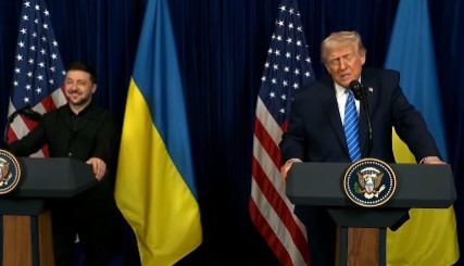(ВИДЕО) ТРАМП ГО ПОФАЛИ ПУТИН ДЕКА САКА УКРАИНА ДА УСПЕЕ – Зеленски реагираше и видеото стана хит на мрежите