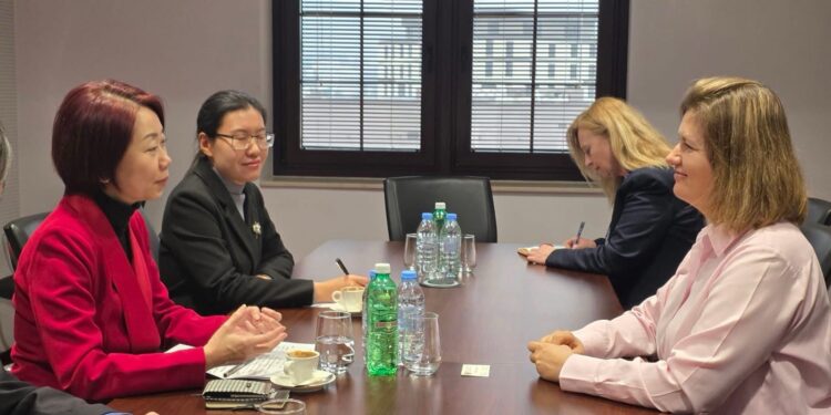 БИЛАТЕРАЛНИ СРЕДБИ НА БОЖИНОВСКА СО АМБАСАДОРИ – Поддршка за одржлива енергетска иднина