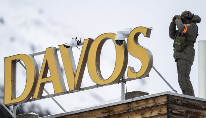 ГЛОБАЛНАТА МОЌ ВО ДАВОС – Мицкоски меѓу светските лидери и извршни директори