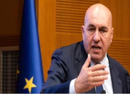 ИТАЛИЈА СЕ ПОТСМЕВА НА ЕУ ЗА ВОЕНИТЕ МИСИИ ВО ГРЕНЛАНД – По 15 француски и германски војници, дали сте сериозни