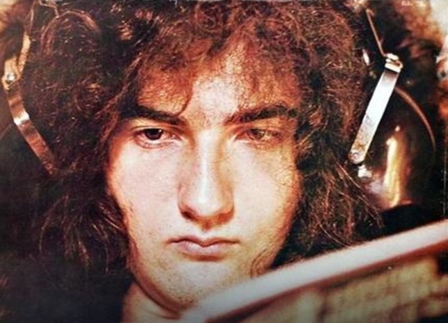 ТРАГЕДИЈАТА ВО ХОТЕЛ МЕТРОПОЛ СО ЛЕГЕНДАРНИОТ ИПЕ ОД БИЈЕЛО ДУГМЕ – Сомнежи од најблиските ТРАГЕДИЈАТА ВО ХОТЕЛ МЕТРОПОЛ СО ЛЕГЕНДАРНИОТ ИПЕ ОД БИЈЕЛО ДУГМЕ – Сомнежи од најблиските