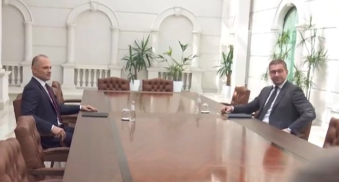 ЛИДЕРСКА СРЕДБА НА 14 ЈАНУАРИ – За што ќе се разговара