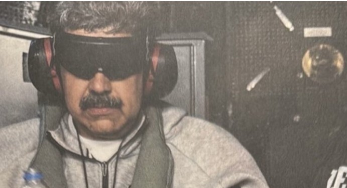 МАДУРО ПОНИЖЕН: ВРЗАН И СО ЗАТВОРЕНИ ОЧИ – Кршење на меѓународните норми