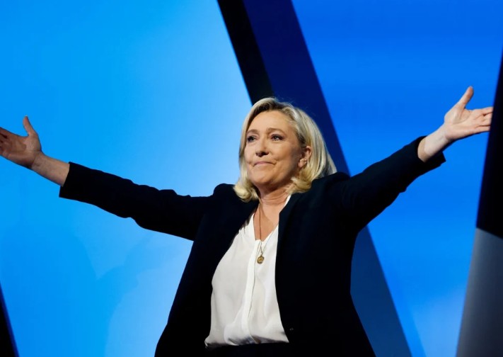 ЛОВ НА ВЕШТЕРКИ ИЛИ ПРАВДА – Судењето за политичката иднина на Ле Пен започнува денес