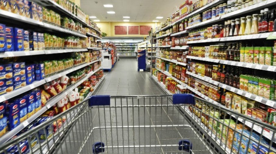 ИЗИГРУВАЊЕ НА ЗАКОНОТ – Клуч на врата на маркетите