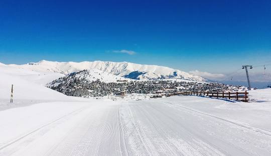 ЗЕЛЕНО СВЕТЛО ЗА СКИЈАЧИТЕ – Стартува скијачката сезона на Попова Шапка ЗЕЛЕНО СВЕТЛО ЗА СКИЈАЧИТЕ – Стартува скијачката сезона на Попова Шапка