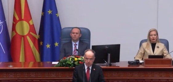 АЛБАНИЈА И МАКЕДОНИЈА – Партнери за иднината на регионот АЛБАНИЈА И МАКЕДОНИЈА – Партнери за иднината на регионот