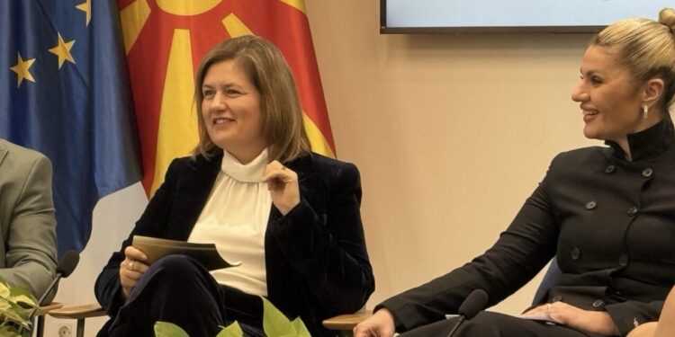 БОЖИНОВСКА ПОРАЧУВА – Жените клучен фактор во енергетската транзиција