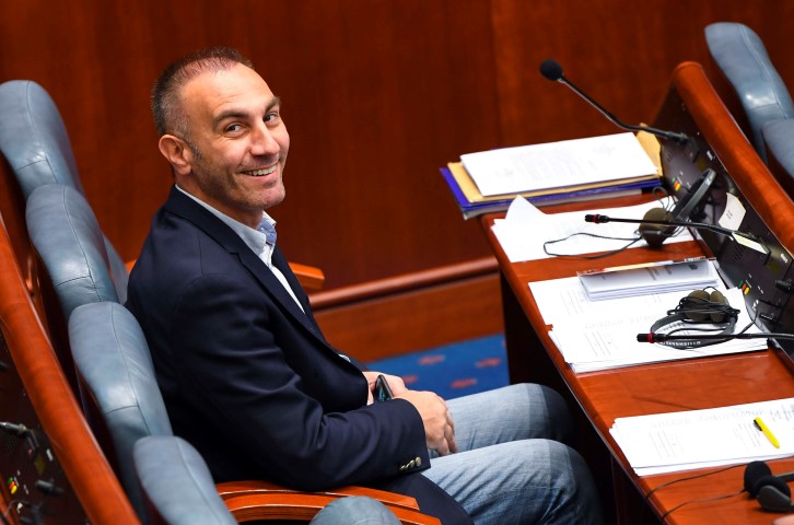 ГРУБИ СИ ЗАМИНА ДОМА – Не било убаво и безбедно во Шутка ГРУБИ СИ ЗАМИНА ДОМА – Не било убаво и безбедно во Шутка