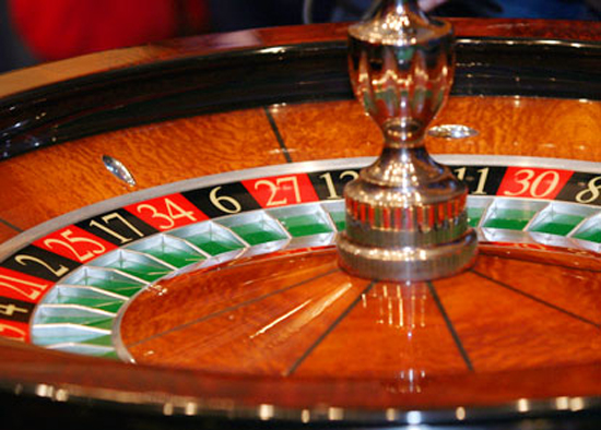 ГРАЃАНИТЕ ПОТРОШИЛЕ 2,8 МИЛИЈАРДИ ЕВРА НА КОЦКАЊЕ – Македонија се смета за сиромашна земја