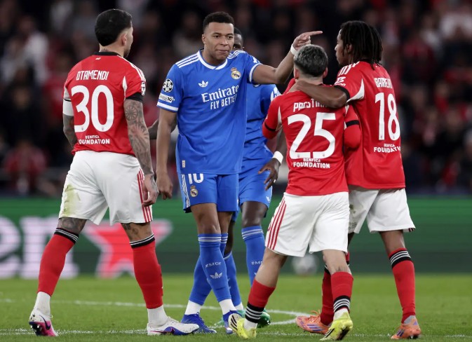 БЕНФИКА ВО ОДБРАНА НА ПРЕСТИЈАНИ – Мбапе му порача, не доаѓај на Бернабеу БЕНФИКА ВО ОДБРАНА НА ПРЕСТИЈАНИ – Мбапе му порача, не доаѓај на Бернабеу