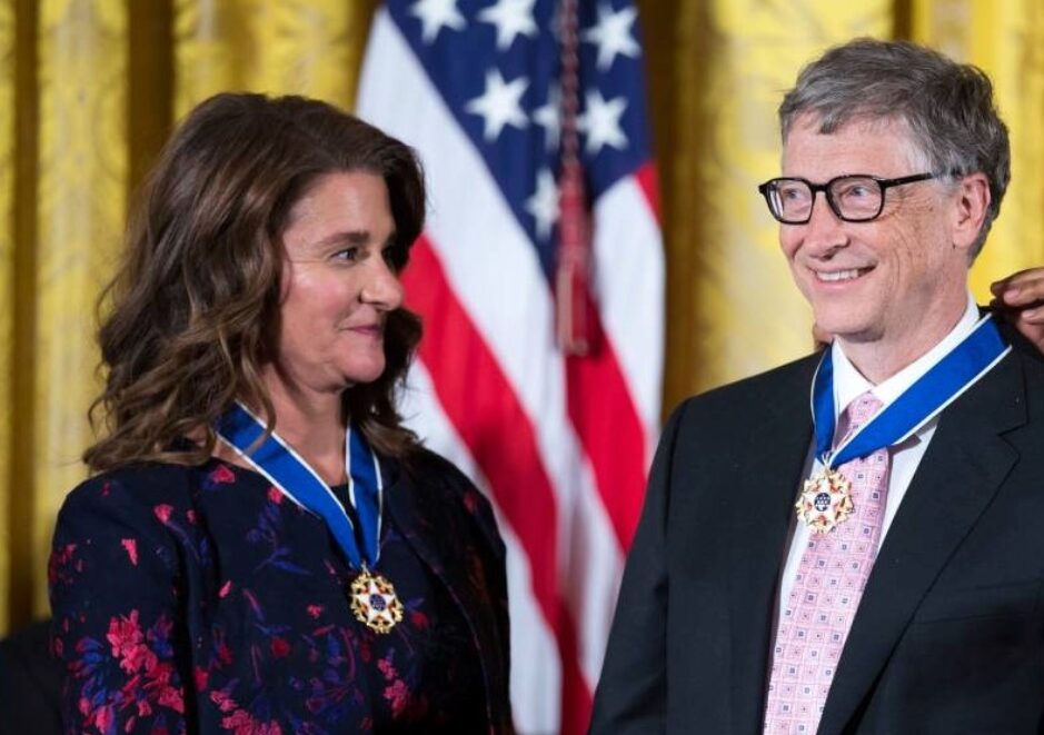 МЕЛИНДА ГЕЈТС ШОКИРАНА – Џефри Епштајн го обвинува Бил Гејтс за тајно лекување венерична болест