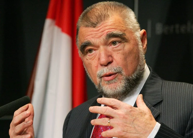 СТИПЕ МЕСИЌ ОТКРИВА ДЕТАЛИ ЗА РАСПАДОТ НА СФРЈ – Тајна средба со германскиот министер Геншер