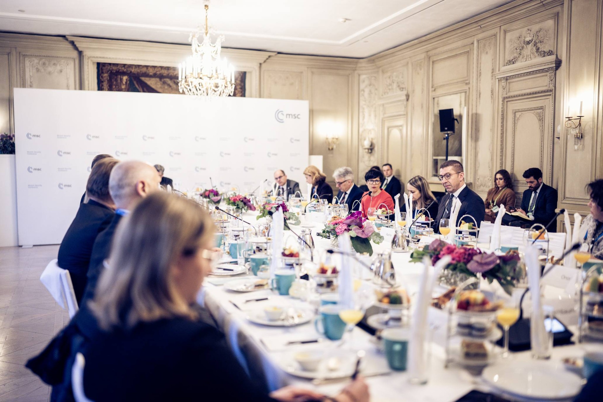 МИЦКОСКИ ОД МИНХЕН – Македонија бара отворена врата, а не отворен крај МИЦКОСКИ ОД МИНХЕН – Македонија бара отворена врата, а не отворен крај