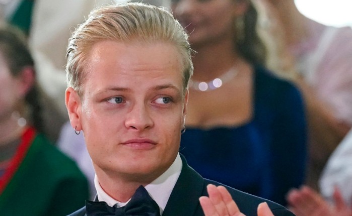 ХОИБИ ПРЕД СУД ЗА СИЛУВАЊЕ – Најголем скандал за норвешката монархија