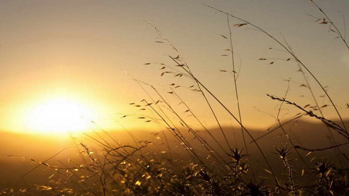 СТАБИЛНО И СОНЧЕВО ВРЕМЕ – Без поголеми промени СТАБИЛНО И СОНЧЕВО ВРЕМЕ – Без поголеми промени