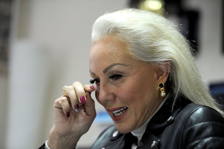 БОЖО ДОБРИША ОТКРИВА – Комуникацијата со Лепа Брена не е секогаш лесна