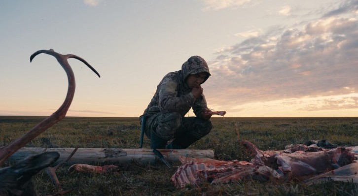 ТАМАРА КОТЕВСКА ГО ОСВОИ SUNDANCE – Новиот филм „Мамутите“ ќе ве остави без здив