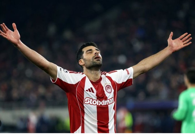 ИРАНСКИОТ КАПИТЕН БАРА ДОЗВОЛА ОД СВОЈОТ КЛУБ ДА СЕ ВРАТИ ВО ИРАН – Сака униформа и оружје да ја брани татковината