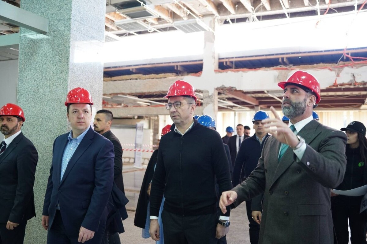 МИЦКОСКИ ГО НАРЕКУВА ИСТОРИСКИ – Охридскиот аеродром наскоро ќе блесне