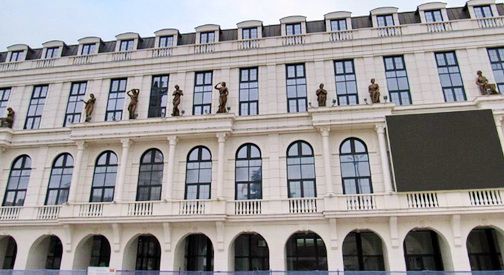 ГОЛЕМИТЕ СУПЕРМАРКЕТИ ДОБИВААТ ЗЕЛЕНО СВЕТЛО – Државата ги забрзува постапките