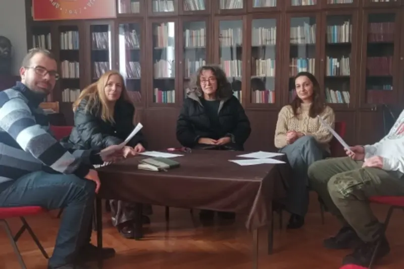 ОДБРАНИ НАЈДОБРИТЕ ДЕЛА ЗА НАЈТЕСНИОТ ИЗБОР – Шест романи во трка за „Роман на годината“ 2025