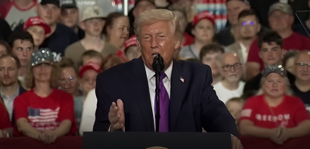 ТРАМП ИЗЈАВИ ДЕКА „ПОБЕДИЛЕ“ ВО ВОЈНАТА ВО ИРАН Операциите ќе продолжеле додека работата не биде целосно завршена