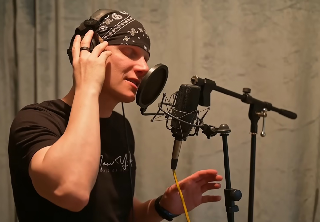 ЕМОЦИЈА ВО НОТИ – „Милион ѕвезди” на Валдера ја враќа магијата на баладите