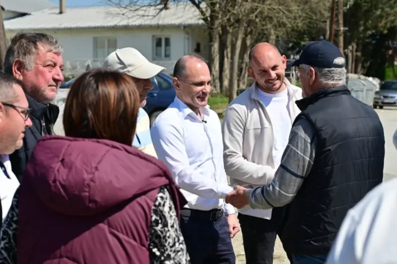 ФИЛИПЧЕ УДИРА ПО ВЛАСТА – Земјоделците оставени сами на себе