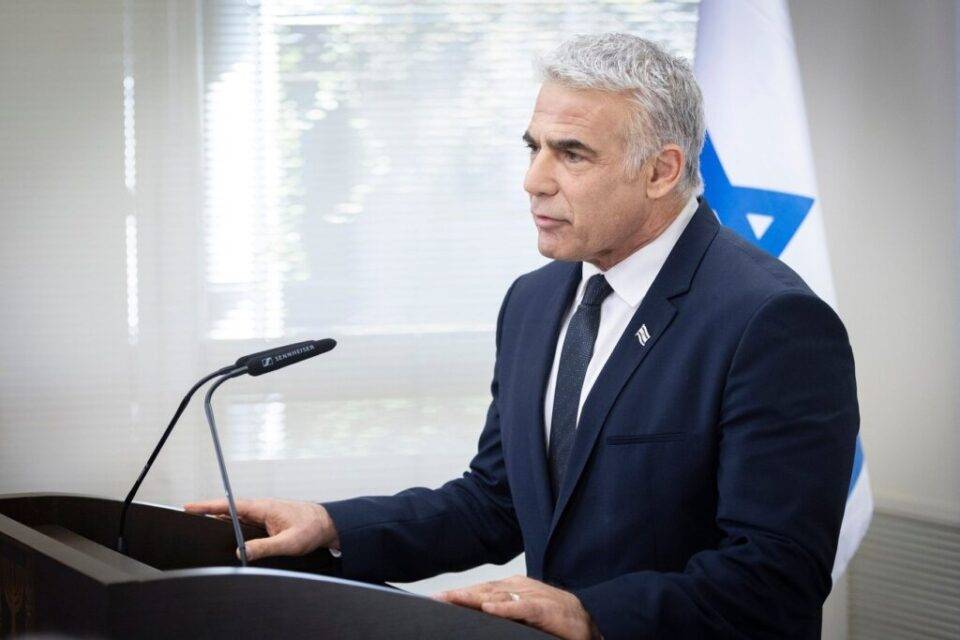 ПРИМИРЈЕТО ШТО ЈА ЗБУНИ ИЗРАЕЛСКАТА ПОЛИТИКА – Лапид не штеди зборови ПРИМИРЈЕТО ШТО ЈА ЗБУНИ ИЗРАЕЛСКАТА ПОЛИТИКА – Лапид не штеди зборови