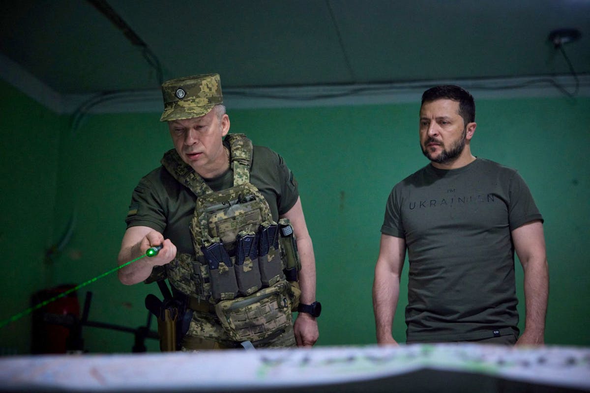 УКРАИНСКИТЕ СИЛИ ЈА РАЗБИЈА РУСКАТА ОДБРАНА – 12 места повторно под контрола