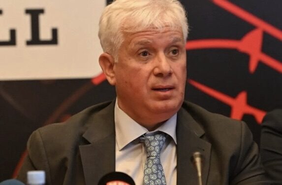 ПОТКУПОТ ШТО ЈА ТРЕСЕ МАКЕДОНИЈА – Главчев откри кој му барал милион евра