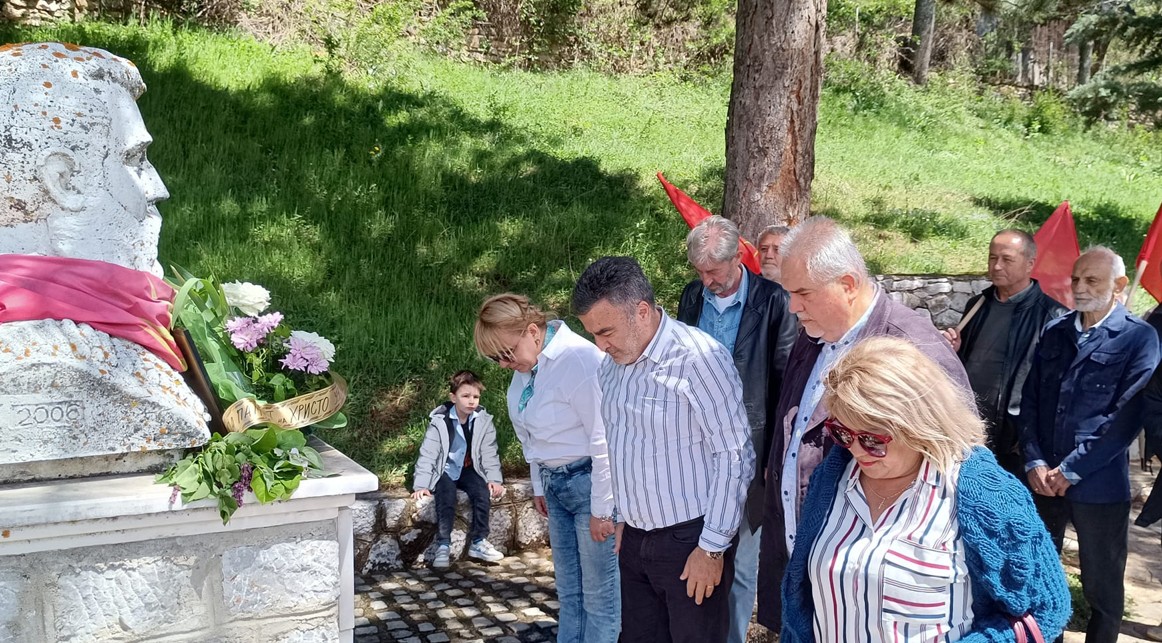 121 ГОДИНА ПОДОЦНА – Бачев со силна порака, Македонија е нашиот дом, онака како што се бориме за нашите домови се бориме и за Македонија