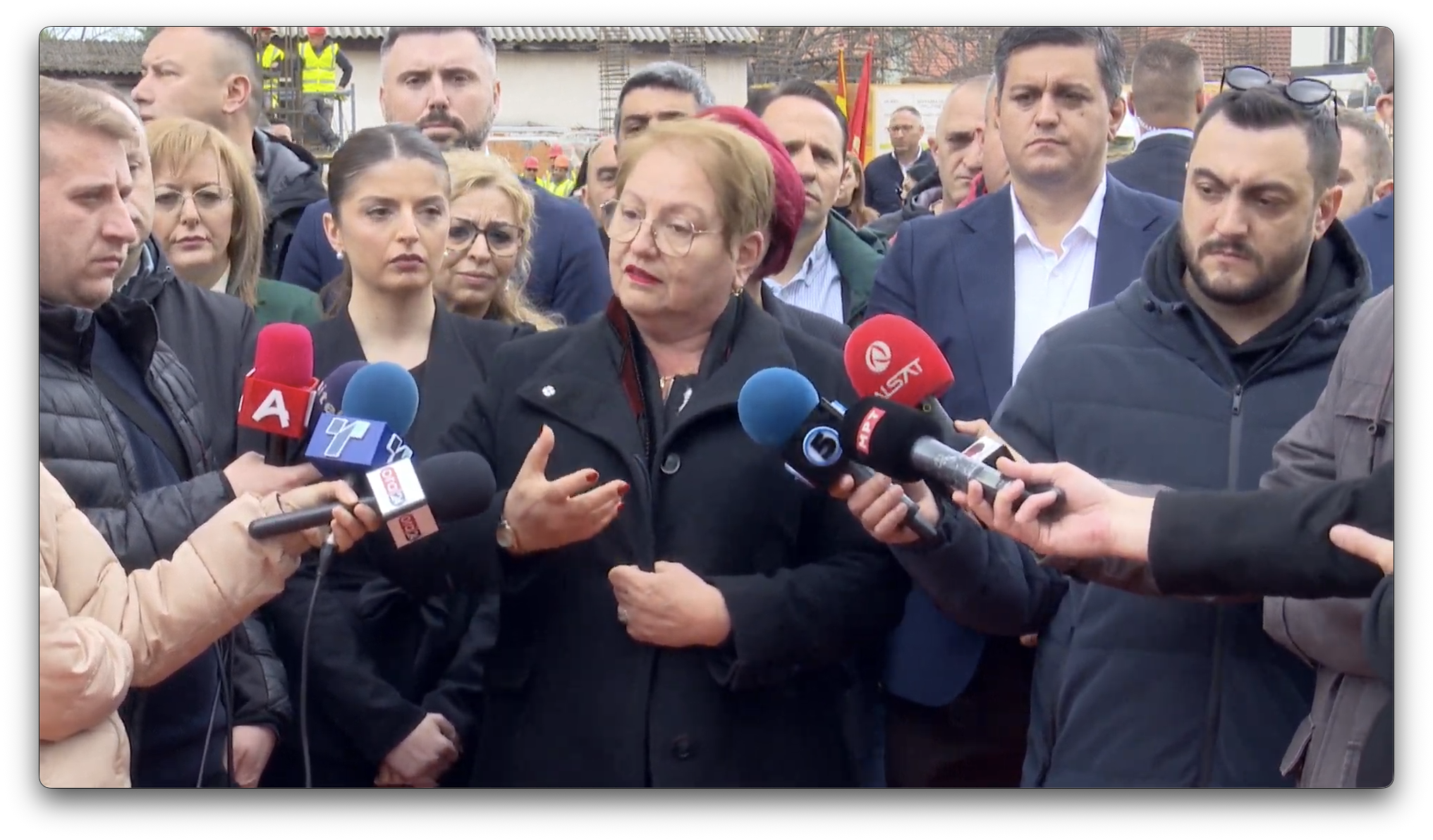 РЕГИСТРИРАН СО 2 СТОЛЧИЊА И 2 ДУШЕКА ВО ОБЛОЖУВАЛНИЦА – Шокантни откритија за приватни универзитети