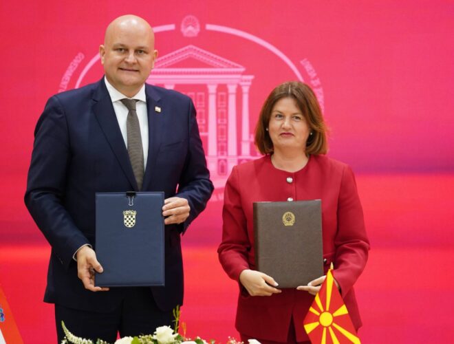 ХРВАТСКА И МАКЕДОНИЈА ВЛЕГУВААТ ВО ЕНЕРГЕТСКИ СОЈУЗ Потпишан важен договор во Охрид