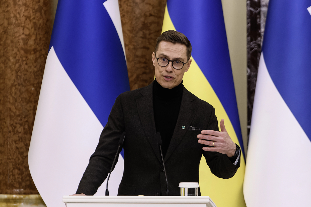 ЕУ СЕ ПОДГОТВУВА ЗА ДИРЕКТНА УЛОГА МЕЃУ КИЕВ И МОСКВА Дали ова е човекот што ќе ја претставува Европа?