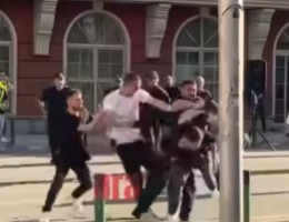 ПРОТЕСТ ЗА ПРАВОСУДНИОТ ИСПИТ – Но заврши со тепачка