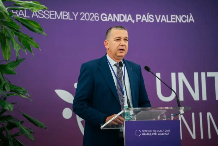 УСВОЕНА РЕЗОЛУЦИЈА ЗА МАКЕДОНЦИТЕ ВО АЛБАНИЈА Што точно бара документот? УСВОЕНА РЕЗОЛУЦИЈА ЗА МАКЕДОНЦИТЕ ВО АЛБАНИЈА Што точно бара документот?