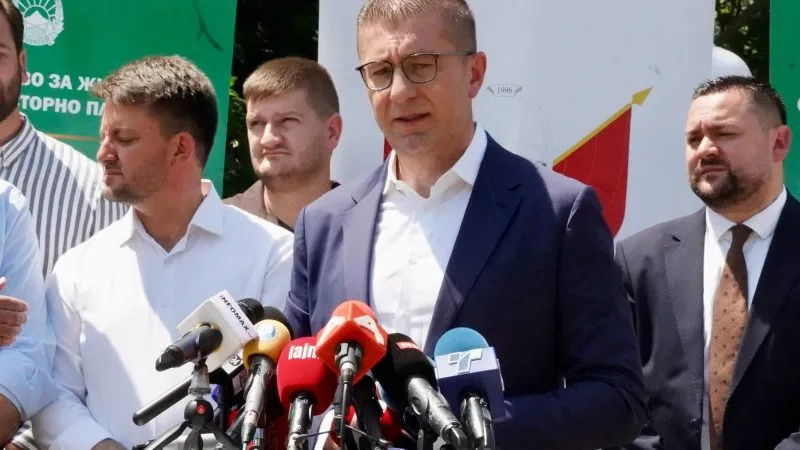 ЌЕ ИМА ЛИ ПРЕДВРЕМЕНИ ИЗБОРИ – Мицкоски: Спремни сме, а Изборниот законик тешко дека ќе помине