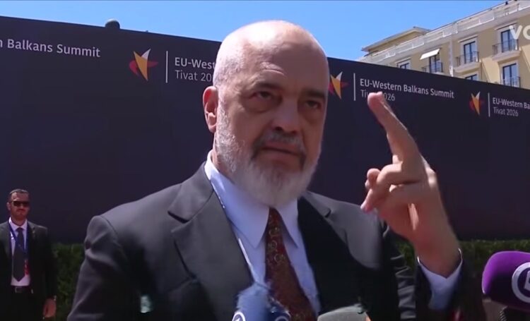 РАМА СО ПОРАКА ДО СКОПЈЕ Албанија нема да ја блокира Македонија на патот кон ЕУ РАМА СО ПОРАКА ДО СКОПЈЕ Албанија нема да ја блокира Македонија на патот кон ЕУ